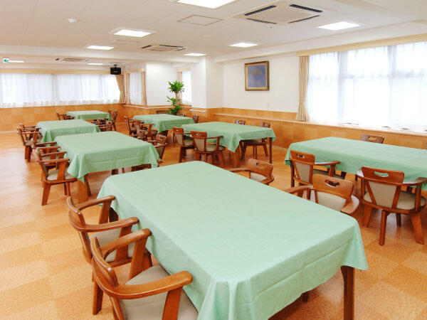 応援家族成増（就業促進/契約社員）の介護職求人メイン写真3