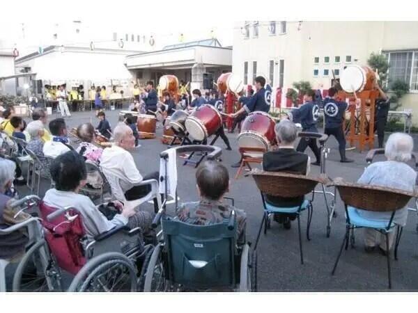 介護付有料老人ホームヴィヴァーチェヴィータひかりの里（常勤）の介護福祉士求人の写真