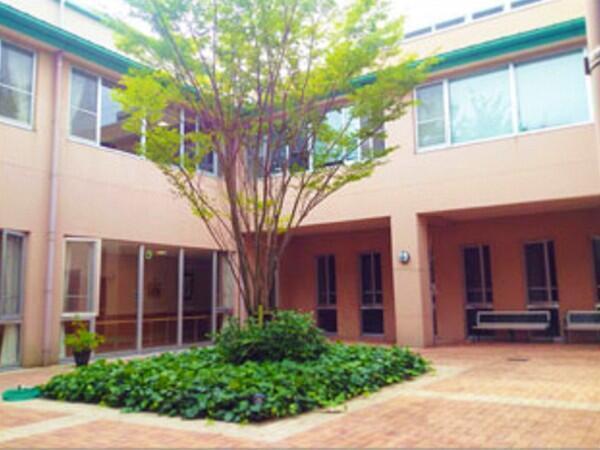 特別養護老人ホーム心助園（常勤）の准看護師求人メイン写真2