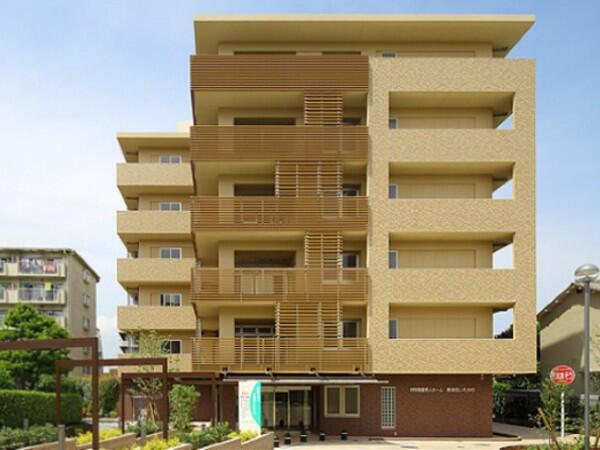 特別養護老人ホーム寿楽荘いたかの(常勤)の介護職求人の写真