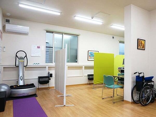 こうゆうクリニック（常勤）の理学療法士求人メイン写真2
