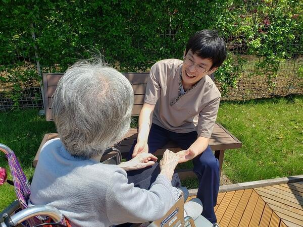 特別養護老人ホーム とわの郷（常勤）の介護福祉士求人メイン写真1