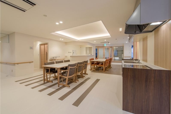 介護老人保健施設 いつきの里石川橋（パート）の介護職求人メイン写真2