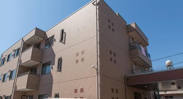 小規模多機能型居宅介護施設　桜ヶ丘（常勤）の介護職求人メイン写真1