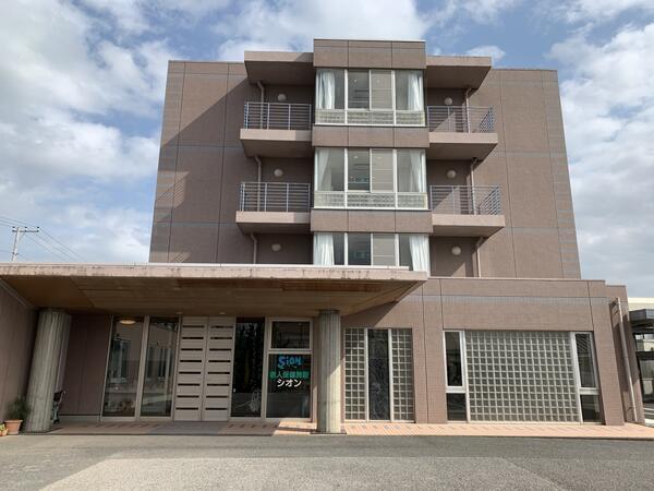 介護老人保健施設 シオン（常勤）の准看護師求人の写真