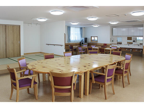 デイサービスセンター ビッグベンメイフェア（パート）の准看護師求人メイン写真2