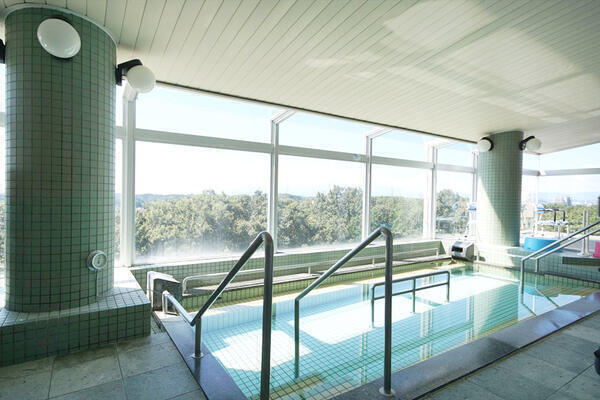 介護老人保健施設 デンマークイン若葉台（常勤）の介護職求人メイン写真4