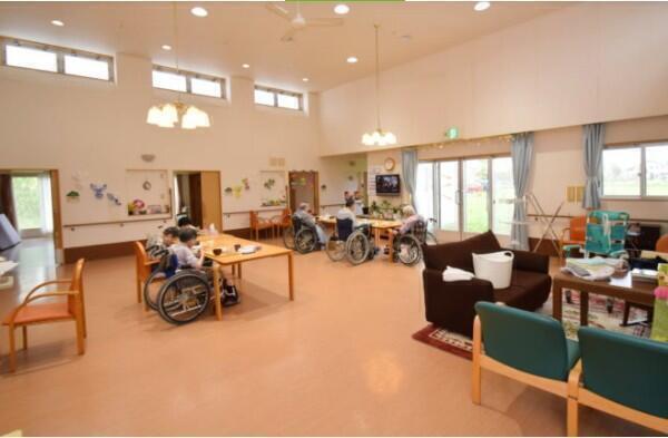 介護老人福祉施設 みさとの杜翔裕園（常勤）の介護福祉士求人メイン写真3