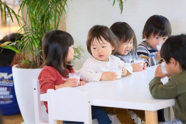 コビープリスクールおおたかのもり（常勤）の保育士求人メイン写真4