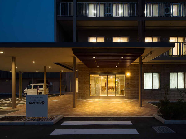 特別養護老人ホーム 仙川くぬぎ園（常勤）の介護職求人メイン写真2