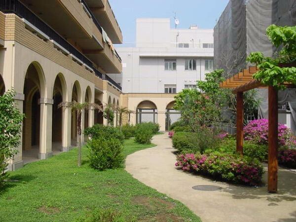 特別養護老人ホーム 有隣ホーム（パート）の准看護師求人の写真