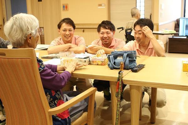 24ケアステーションノテ富沢（常勤）の介護福祉士求人メイン写真2