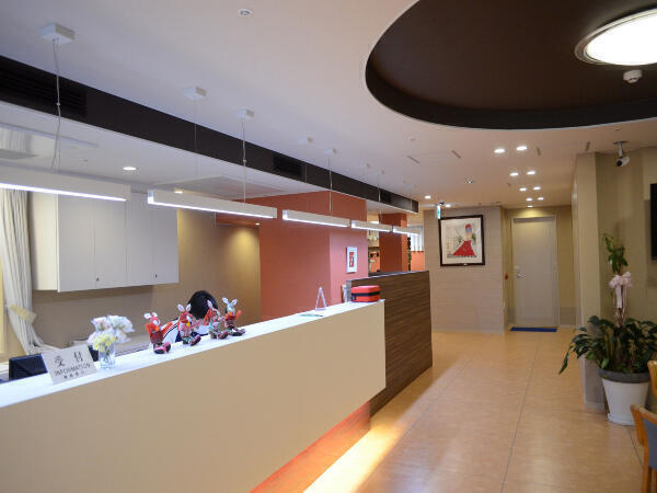 介護老人保健施設 フローラルヴィラ兵庫（パート）の准看護師求人メイン写真2