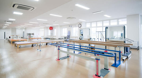 医療法人 北辰会 西条市民病院（常勤）の理学療法士求人メイン写真3