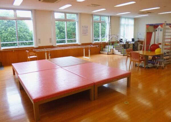 介護老人保健施設 葵の園 水戸（常勤）の介護福祉士求人メイン写真4