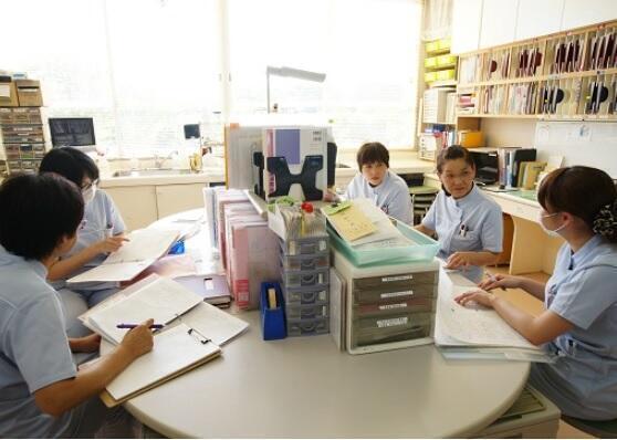 医療法人和心会 松南病院（常勤）の看護助手求人メイン写真2