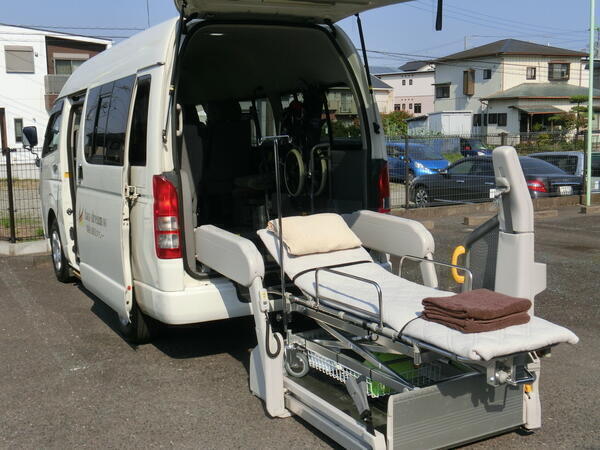 民間救急ベイドリーム福祉＆観光タクシー（フルタイムパート）の介護職求人メイン写真4