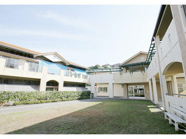 障害者支援施設　シーダ日野学園（パート）の准看護師求人メイン写真2