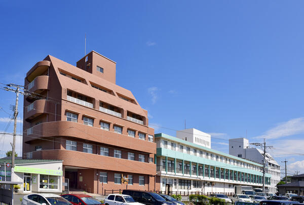 新古賀リハビリテーション病院みらい（常勤）の看護助手求人メイン写真1