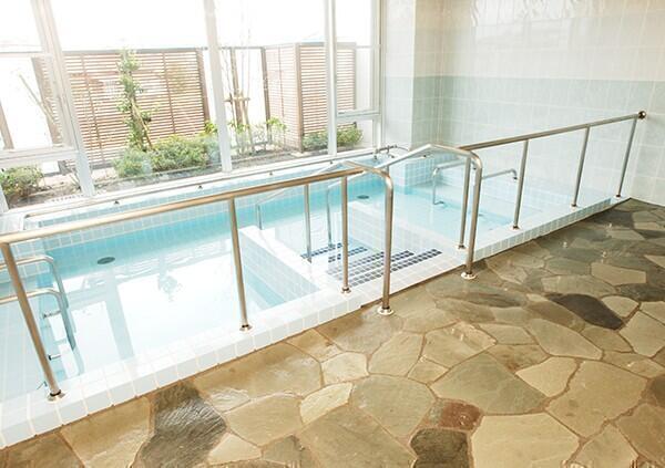 介護老人保健施設 葵の園・はまの（常勤）の介護福祉士求人メイン写真3