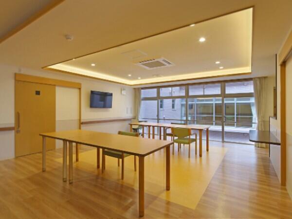 特別養護老人ホーム花時計（常勤）の介護職求人メイン写真3