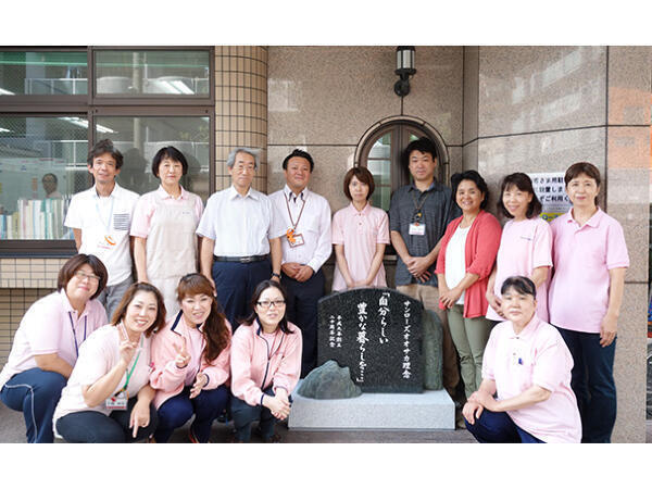 特別養護老人ホーム サンローズオオサカ（常勤）の介護福祉士求人の写真