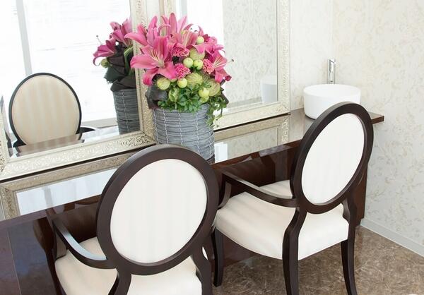 銀座肌クリニック（パート）の看護師求人メイン写真3