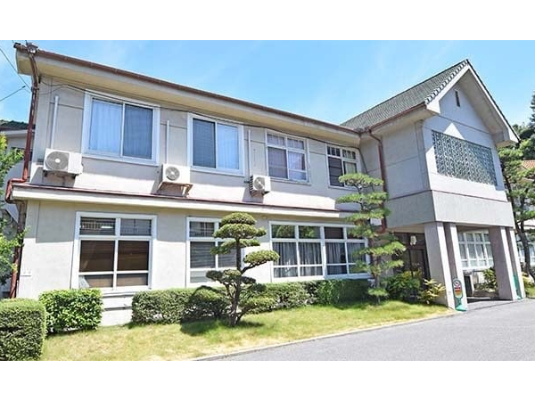 医療法人社団 宏知会 青山病院（常勤）の介護職求人の写真