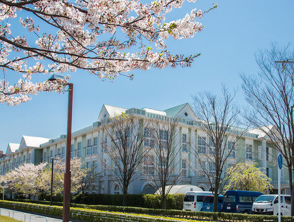 舞浜倶楽部 新浦安フォーラム（常勤）の介護職求人の写真
