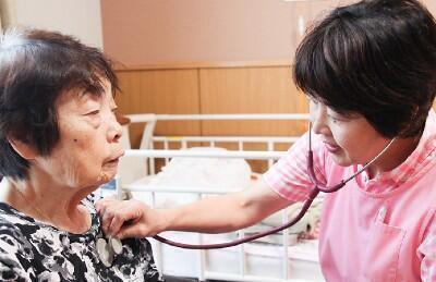 介護老人福祉施設 浜松中央長上苑(パート)の介護職求人サブ写真2