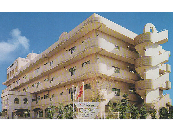 特別養護老人ホーム サンローズオオサカ（常勤）の介護職求人メイン写真2