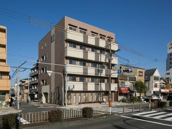 サ高住 コスモメイト清水丘（常勤）の介護職求人の写真