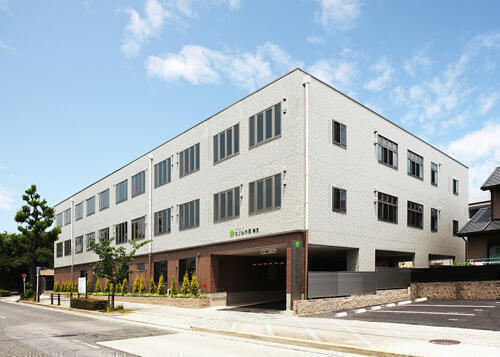 有料老人ホーム なごみの家 鶴里(パート)の介護福祉士求人の写真