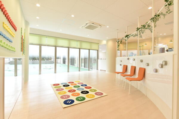 ポピンズナーサリースクール馬込（認可/常勤）の保育士求人サブ写真1