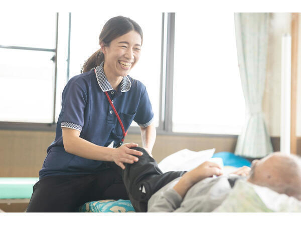 介護老人保健施設 ながよし苑（常勤）の介護職求人メイン写真2