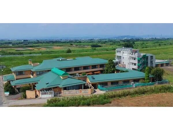 特別養護老人ホーム 深緑苑（パート）の介護職求人メイン写真2