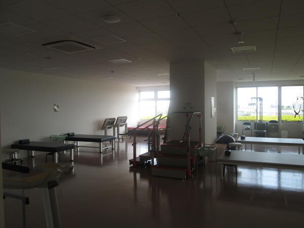 東都春日部病院（常勤）の理学療法士求人メイン写真2