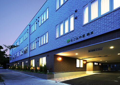 有料老人ホーム なごみの家 鶴里（パート）の介護福祉士求人メイン写真3