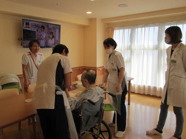 板橋宮本病院（常勤/パート）の介護福祉士求人メイン写真4