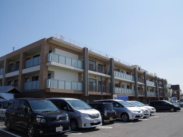 デイサービスいきいきタウンのだであい横丁（パート）の介護職求人の写真