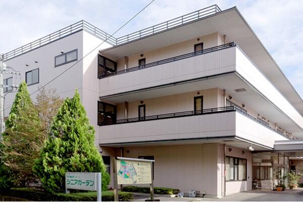 特別養護老人ホーム シニアガーデン（常勤）の介護福祉士求人の写真