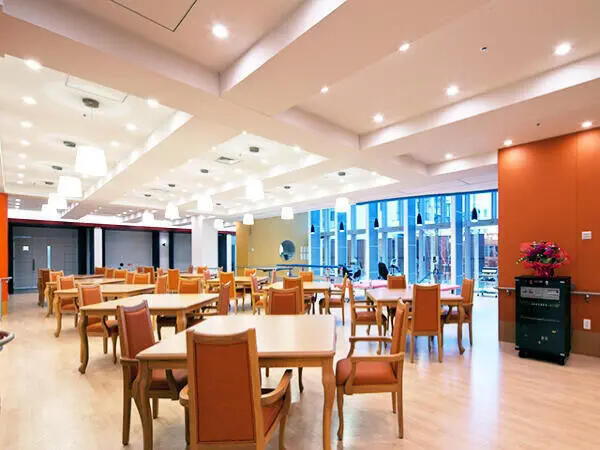 介護老人保健施設 葵の園・武蔵小杉（常勤）の介護職求人メイン写真3