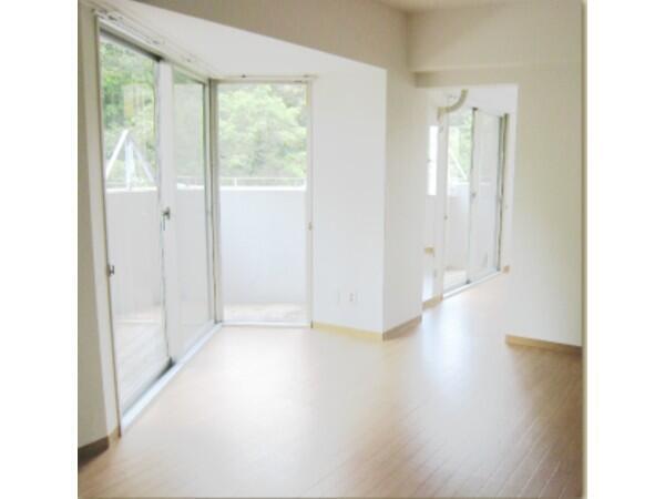 介護付有料老人ホーム　リバティーベル六甲（常勤）の介護福祉士求人メイン写真4