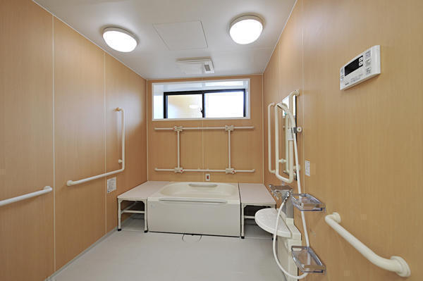 ロイヤルレジデンス上尾（常勤）の介護職求人メイン写真4