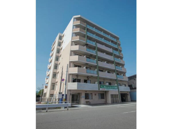 住宅型有料老人ホーム あんしんらいふ千鳥橋壱番館（パート）の介護職求人の写真