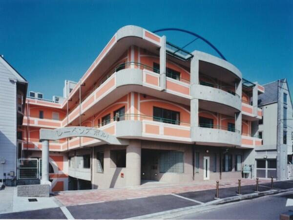 特別養護老人ホーム レーベンズポルト(パート)の看護師求人の写真