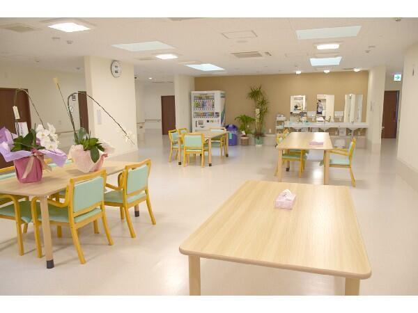 有料老人ホームオネスティーまごころホーム誠（常勤）の介護福祉士求人メイン写真3