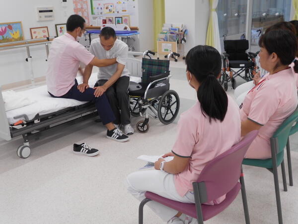 埼玉森林病院（常勤）の看護助手求人メイン写真2