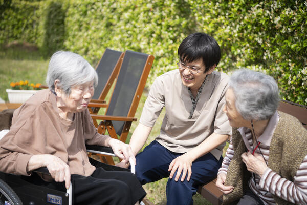 特別養護老人ホーム とわの郷（常勤）の介護職求人メイン写真1