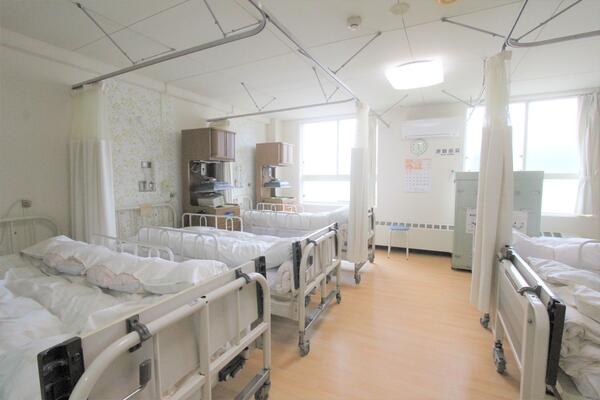 池袋西口病院（病棟/常勤）の看護師求人メイン写真4
